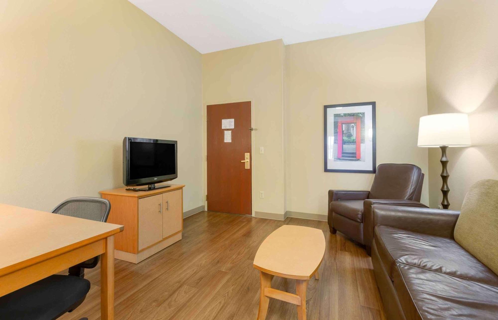 Extended Stay America Suites - Findlay - Tiffin Avenue Exterior photo